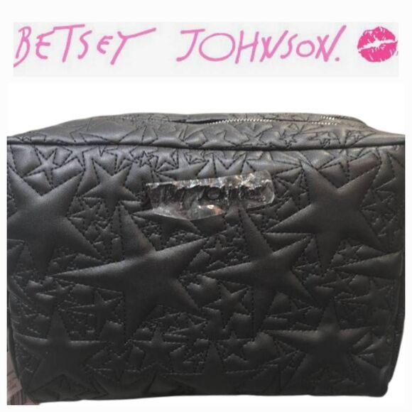 Betsey Johnson Stars Quilted Cosmetic Case- Black - Picture 1 of 11
